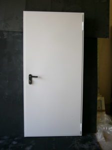 Металлическая противопожарная однопольная дверь / серия FRM7245